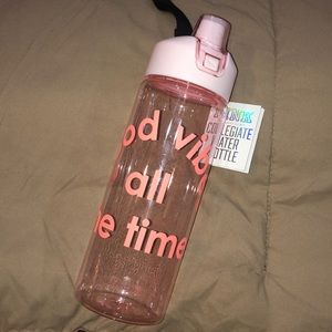 Victoria’s Secret collegiate water bottle